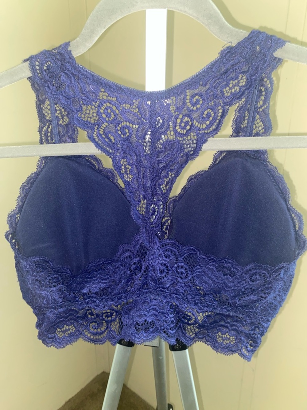 Lace Racerback Bralette - Picture 4 of 5